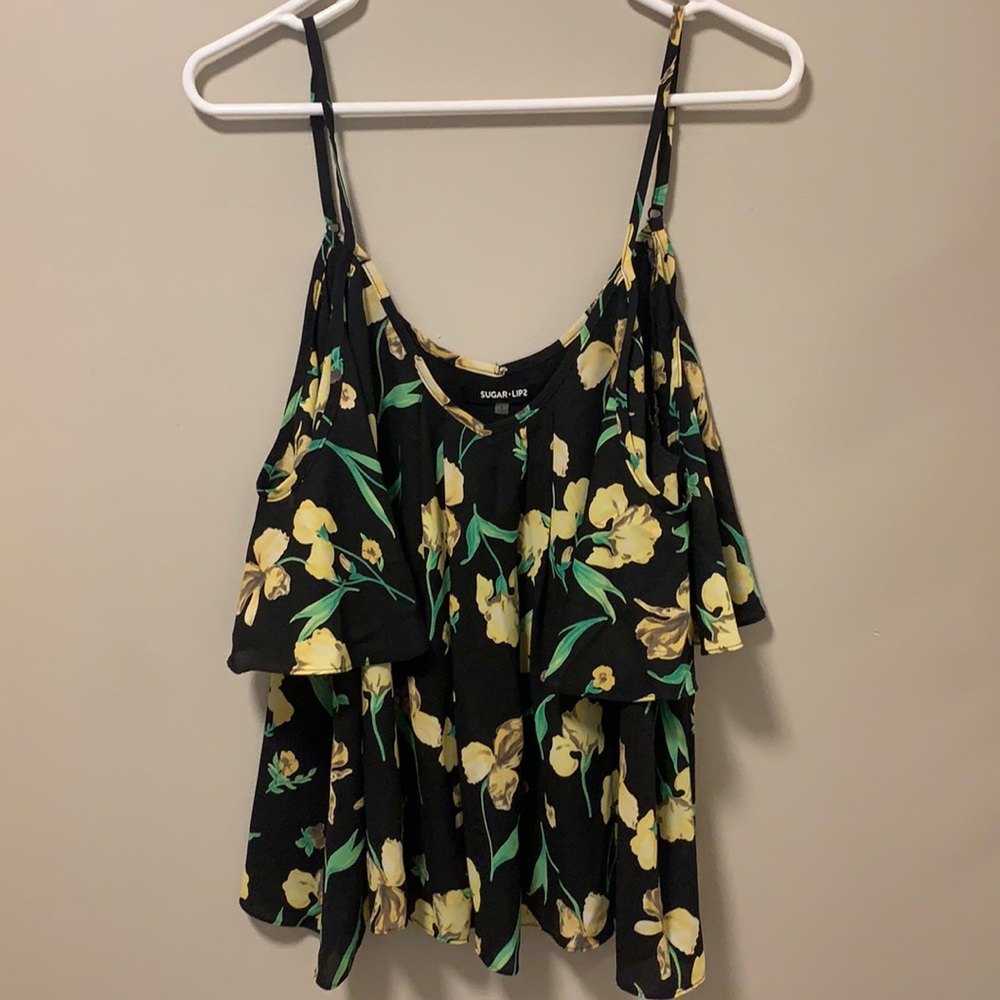 Sugar lips floral top black and yellow